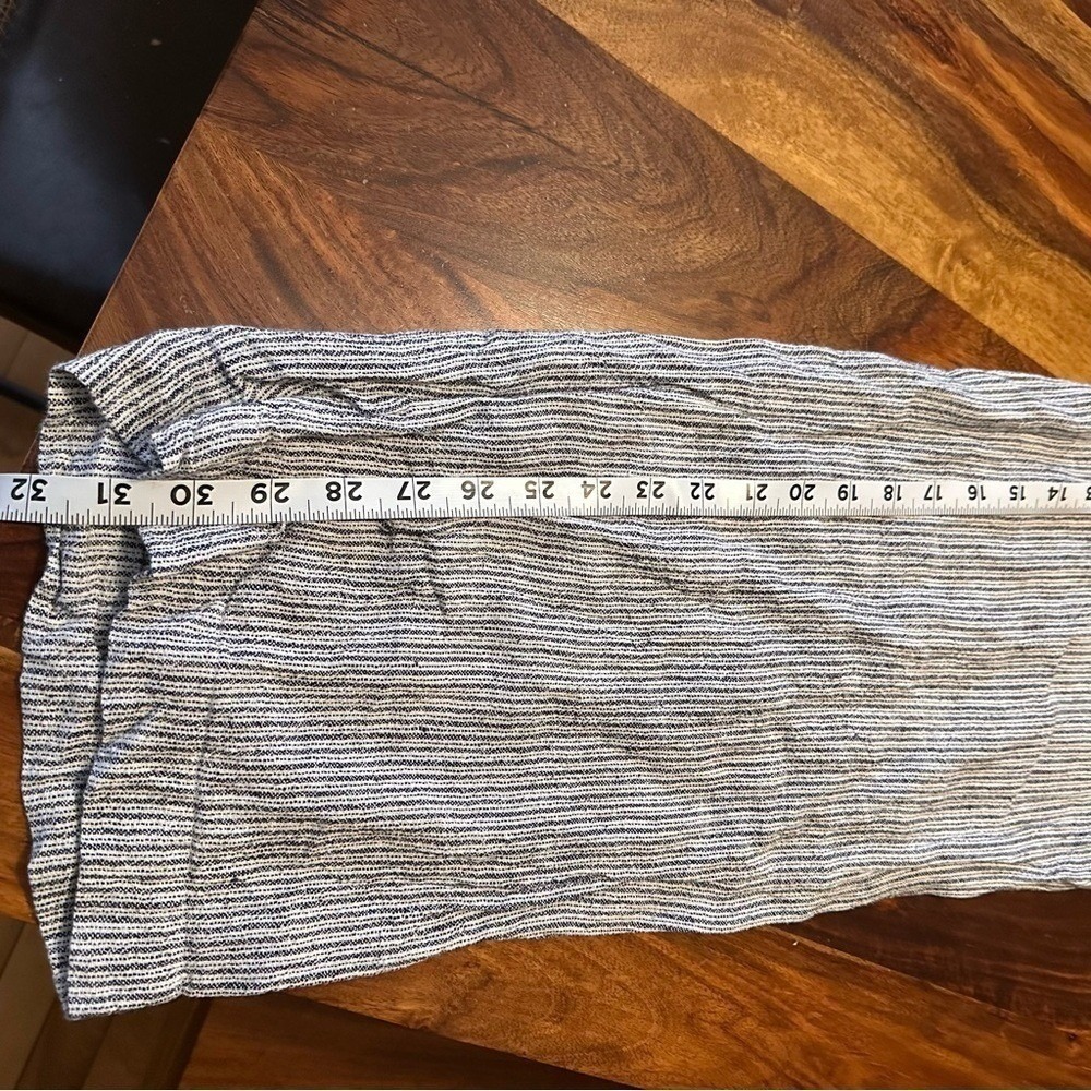 Cristina Womens Grey White Pinstripe Linen Blend Straight Leg Pants Size M - Picture 8 of 8